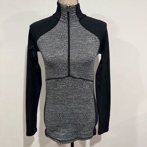 Calia Carrie Underwood Women's Gray Black 1/2 Zip Athletic Top Size Small